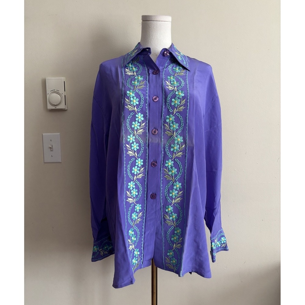 Diane von Furstenberg Small Medium Button Up Top Purple Floral Embroidered *Flaw
